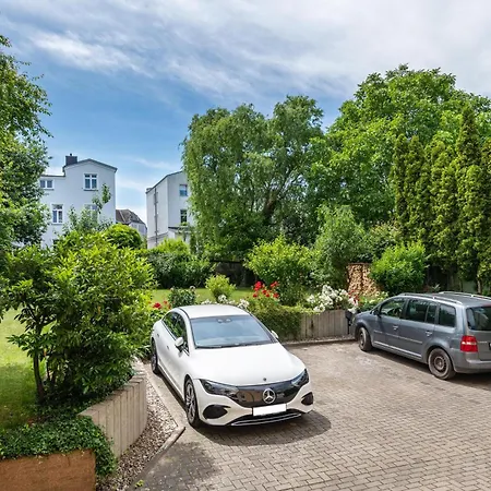 Appartement Rostocker 7 *